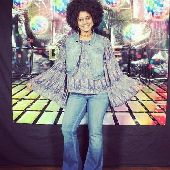 Meet your Posher, Sonia - Picture 1 of 1